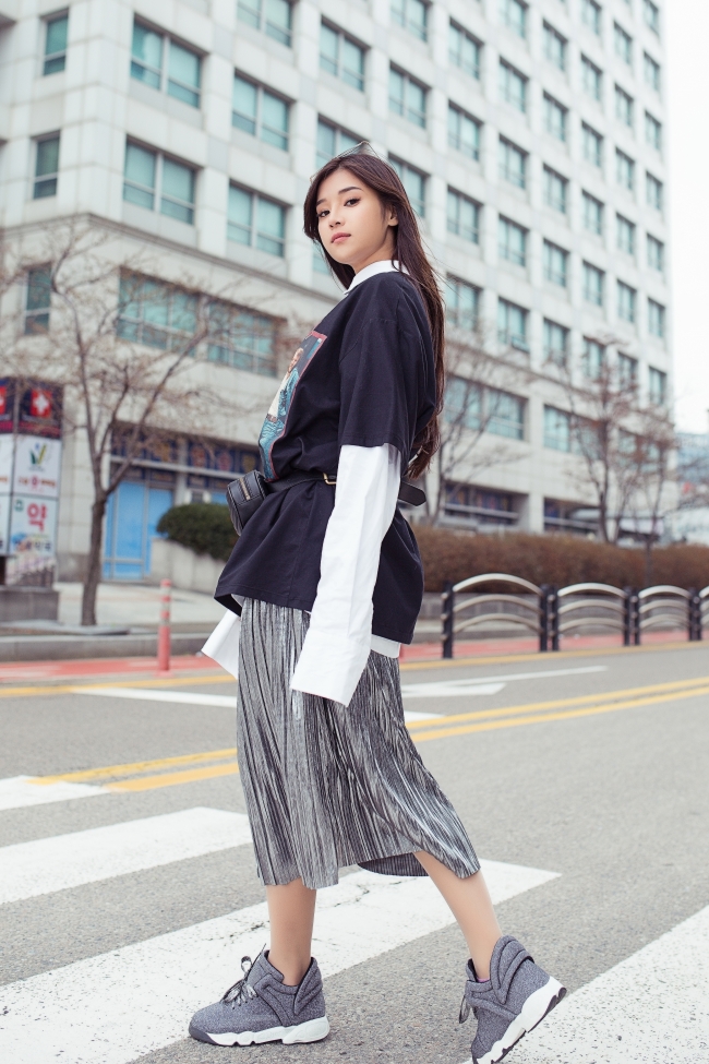 hoang yen chibi khoe ve dep trong veo giua tiet troi han quoc