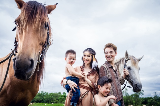 gia dinh dang khoi hoa thanh bo lac tho dan sieu dang yeu