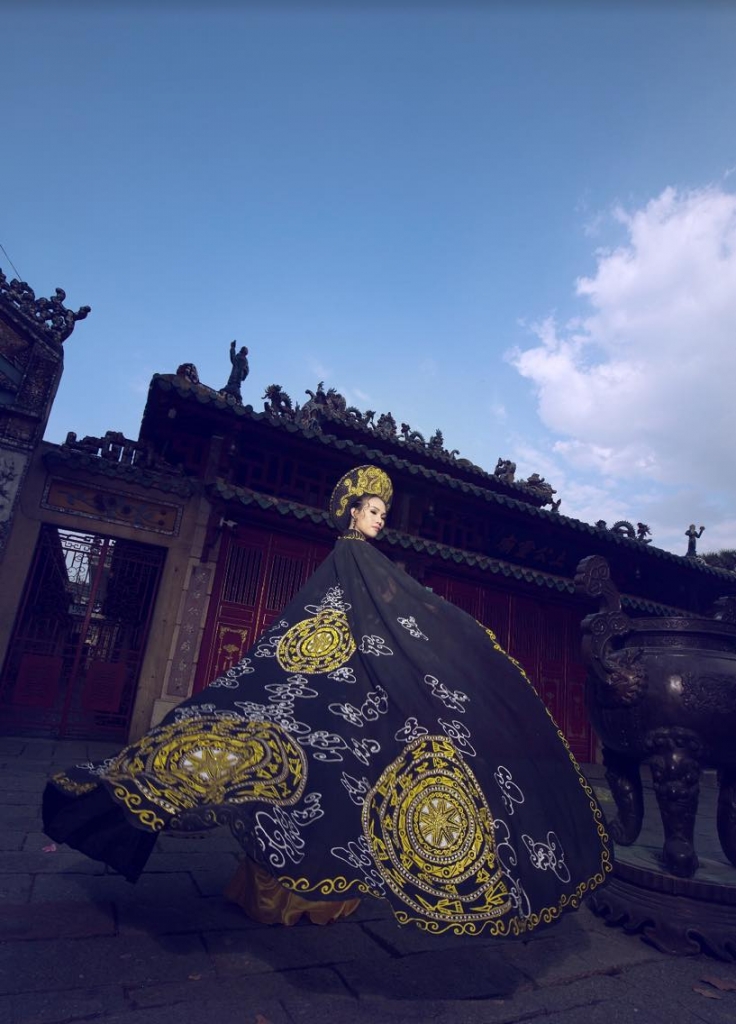 ngo anh thu khoe sac xuan