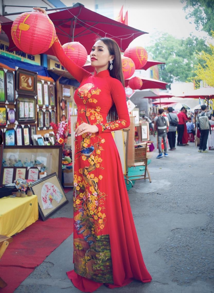 ngo anh thu khoe sac xuan