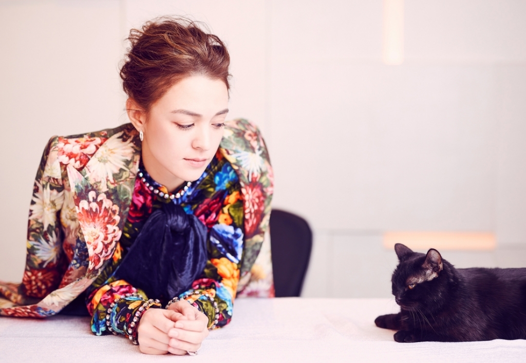 truong dung dung tung vi dong mau lai ma bi mat vai dien