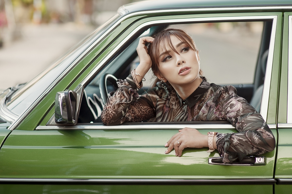 miko lan trinh hoa co chieu thoi thuong voi loat hang hieu