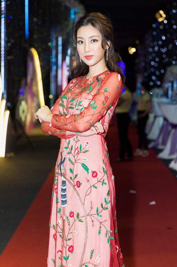 tran thanh boi roi khi dung canh a hau thanh tu