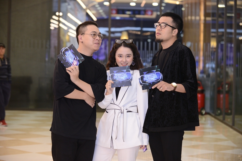 ready player one bom tan cua steven spielberg da do bo vao viet nam