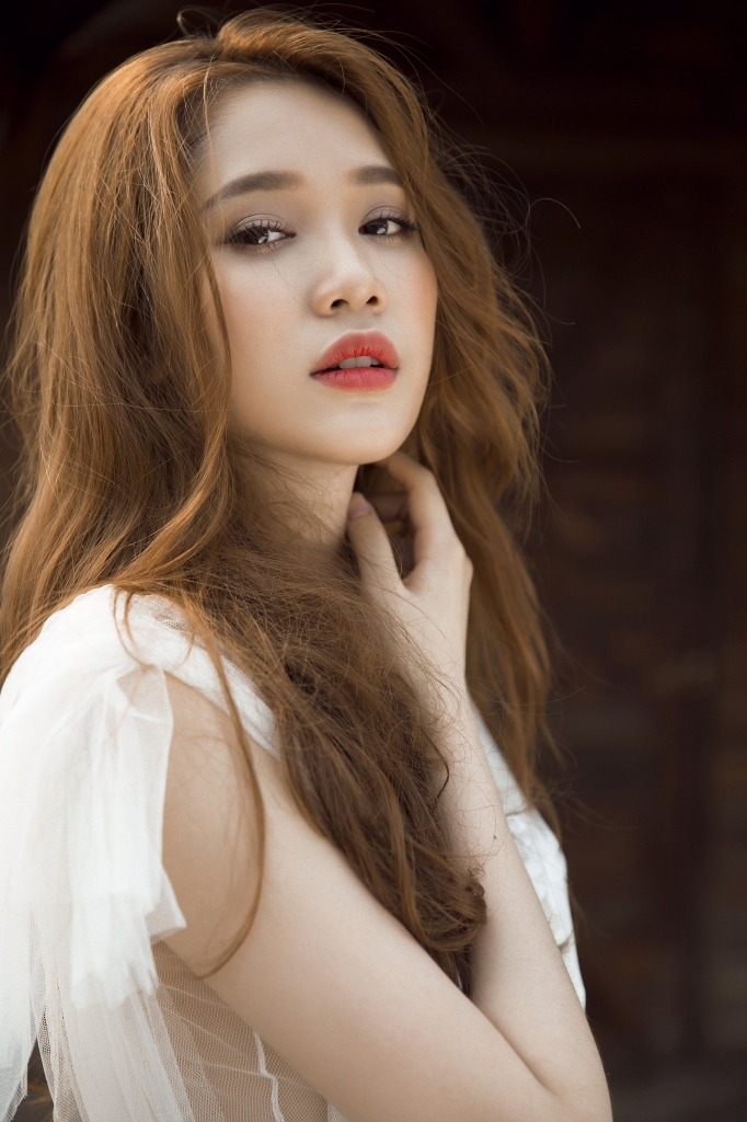 ga cung khac tiep quynh huong tung bo anh truoc ngay ra mat phim ha cuoi tinh dau