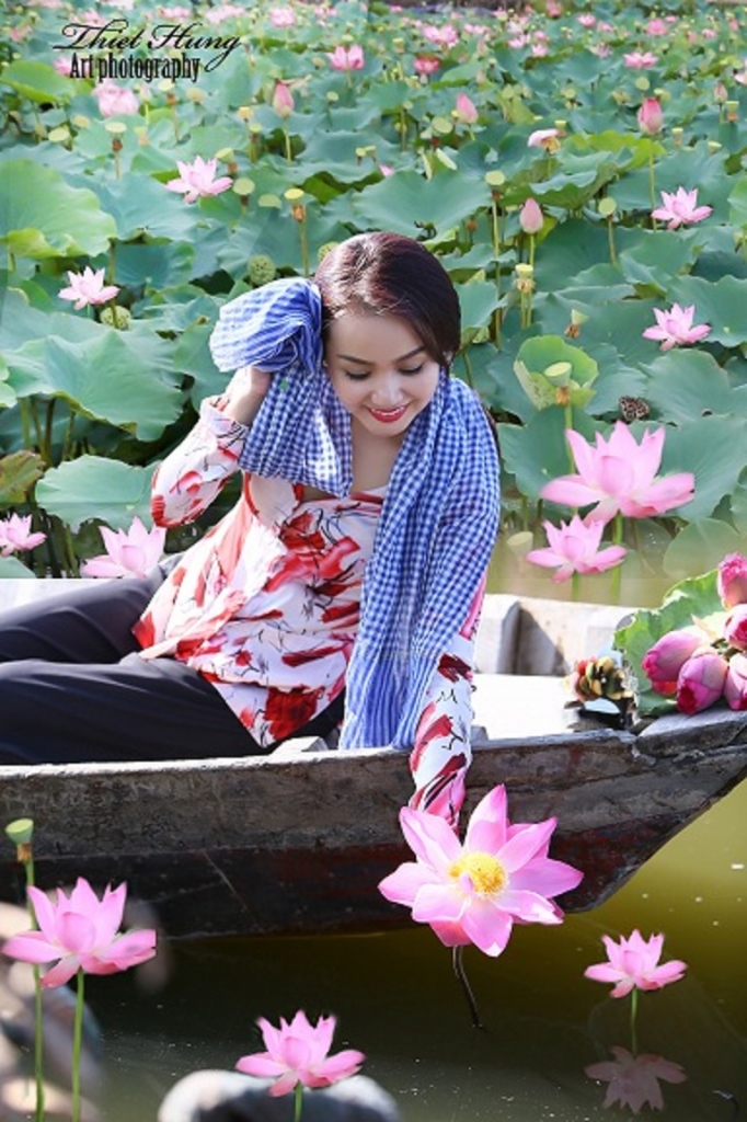 net duyen moi cua hoa hau amy le anh trong bst sen