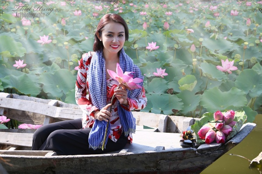 net duyen moi cua hoa hau amy le anh trong bst sen