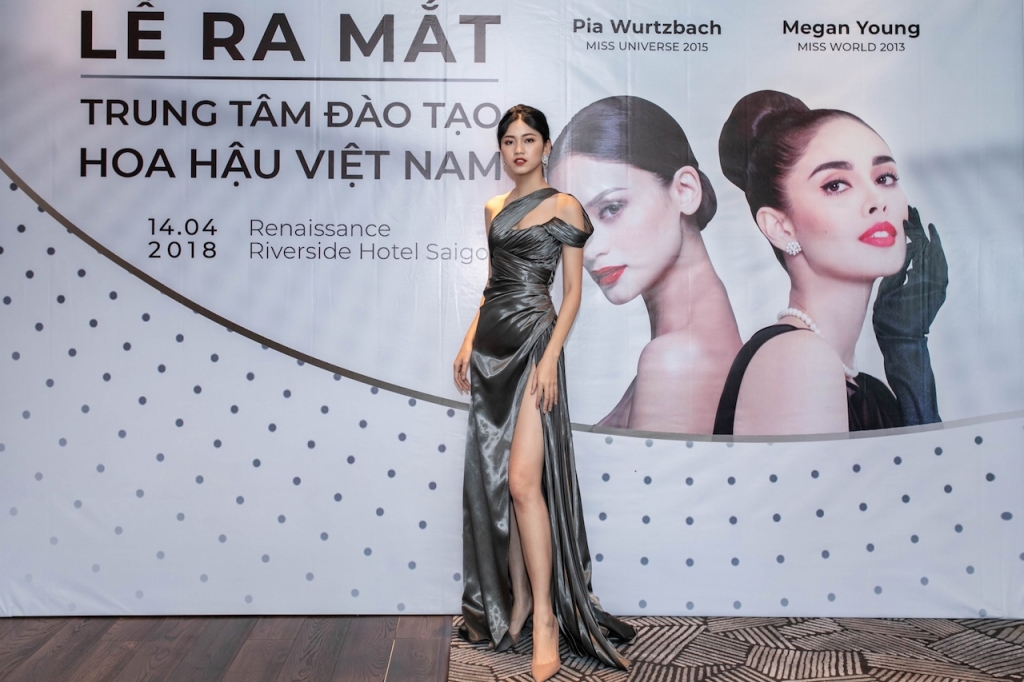 hoa hau do my linh thuot tha dam tim tai su kien