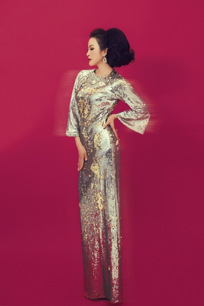 ve dep bat chap thoi gian cua co mai sai gon