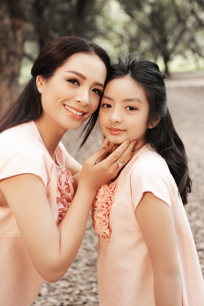 me con thuy hang dien dam doi xinh nhu tien nu