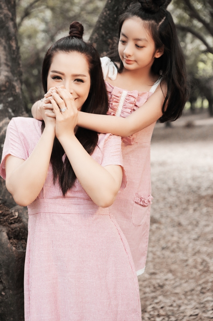 me con thuy hang dien dam doi xinh nhu tien nu