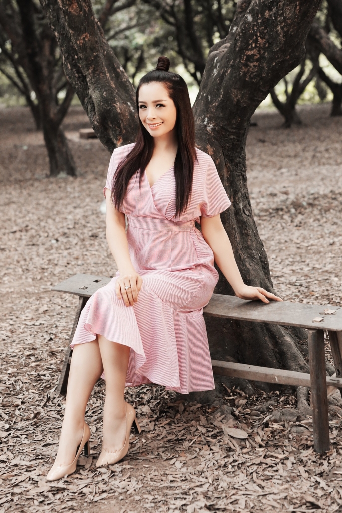 me con thuy hang dien dam doi xinh nhu tien nu