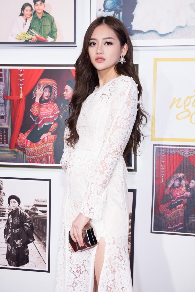 bat ngo voi gout thoi trang kin cong cao tuong cua dien vien thuy anh