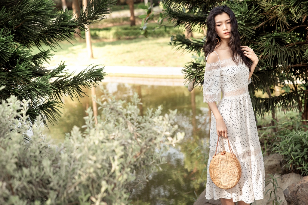 hanh cua thuong nho o ai hoa nang tho mua ha cua ntk pham anh thu