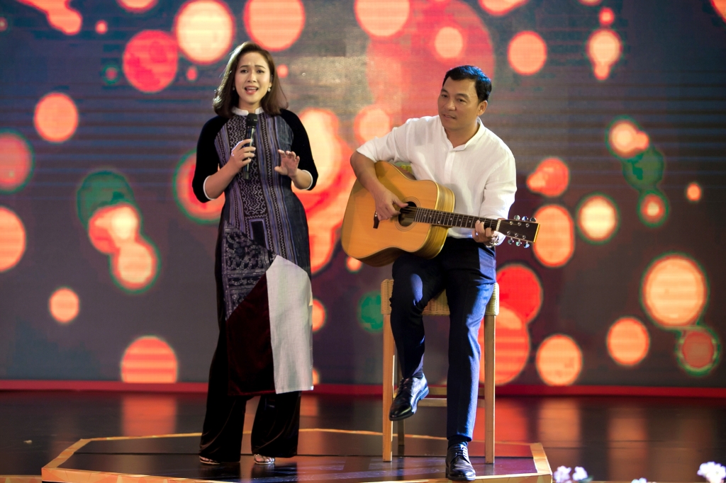 doanh nhan thao nguyen nguoi phu nu dung sau thanh cong cua dao dien diep van
