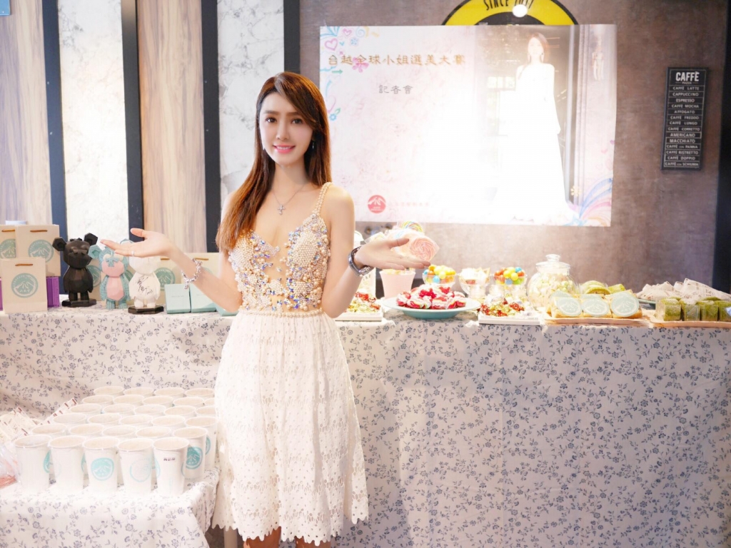 helen thanh dao cung trai la ton vinh sac dep viet