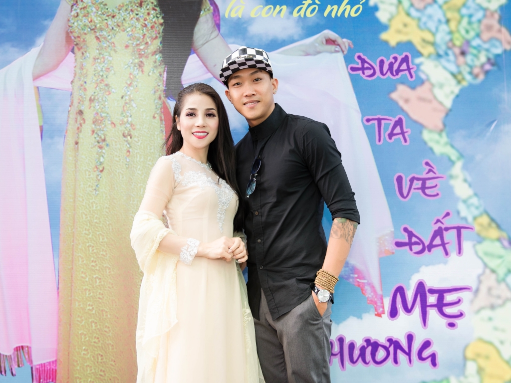 kieu tram cung dao dien quy khang tat bat chuan bi chuong trinh kieu tram dem thu bay