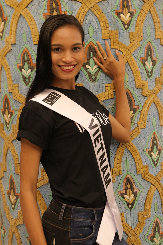 hang nie dat a hau 2 cuoc thi hoa hau sieu mau the gioi 2018