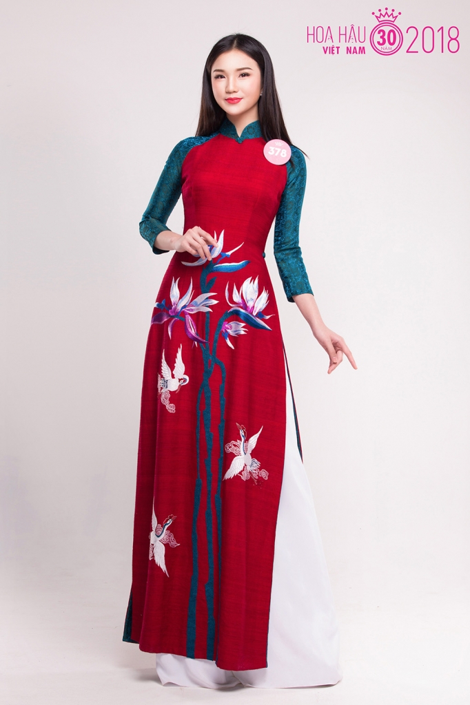 xuyt xoa truoc bo anh ao dai dung chuan hoa hau cua 38 thi sinh hoa hau viet nam chung khao phia bac