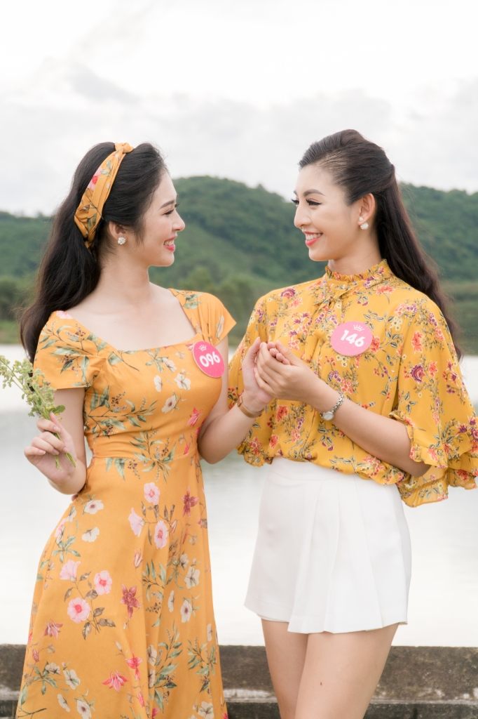 thi sinh chung khao phia bac hoa hau viet nam 2018 chung tay giu cho bien xanh