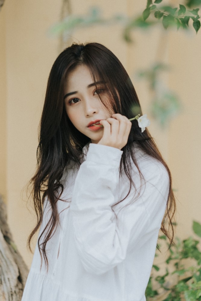 miss teen phuong dung khoe ve dep thuan khiet trong bo anh moi