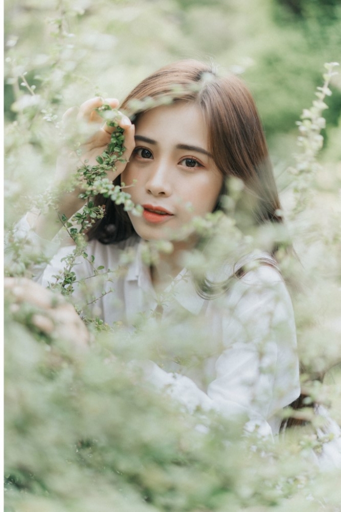 miss teen phuong dung khoe ve dep thuan khiet trong bo anh moi