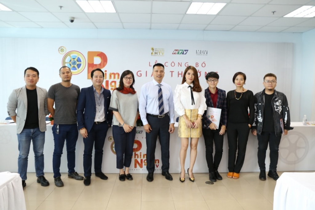 lo dien day du ban giam khao giai thuong phim ngan htv 2018