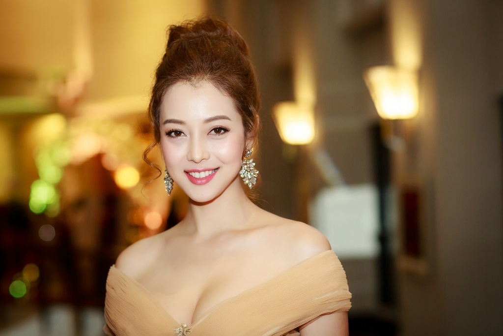 jennifer pham van man ma du da 3 con