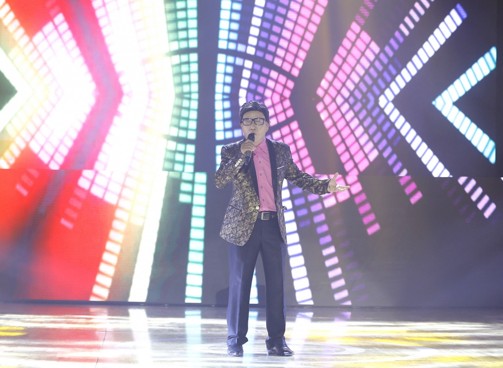 nghe si vu thanh dat diem nhat tuan 9 tinh bolero