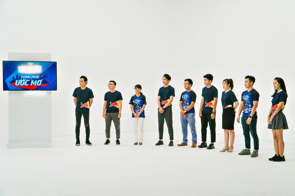 khan gia la nguoi quyet dinh ai se gianh duoc giai thuong 1 ty dong tu chinh phuc uoc mo