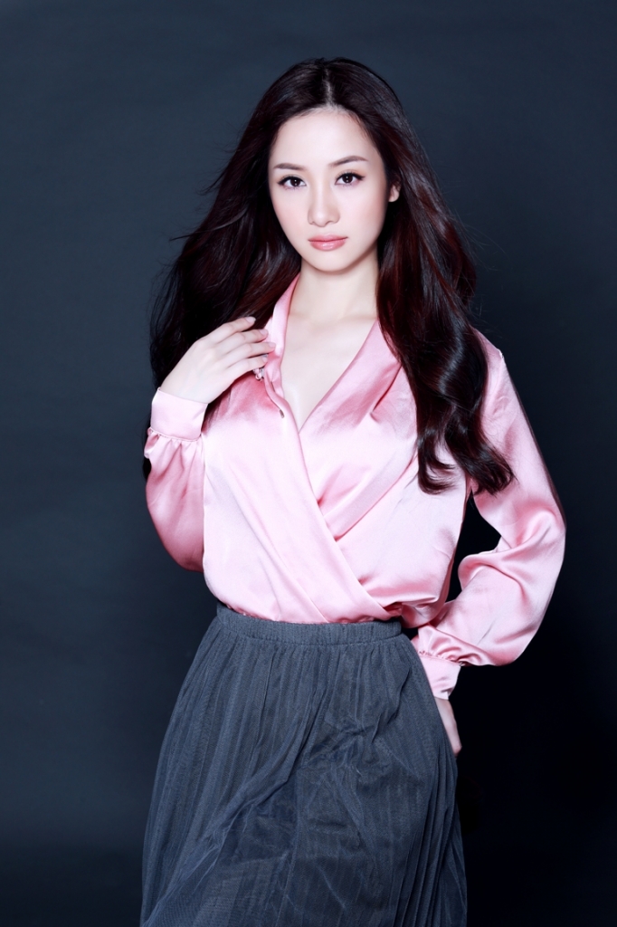 jun vu chi dep thoi thi chua du