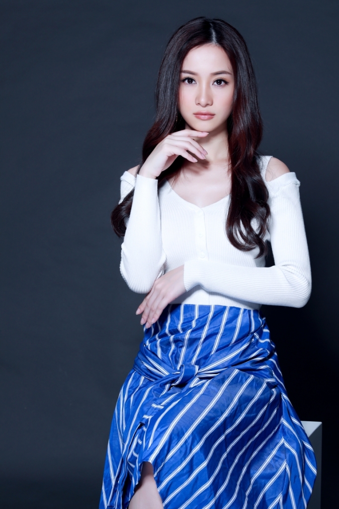 jun vu chi dep thoi thi chua du