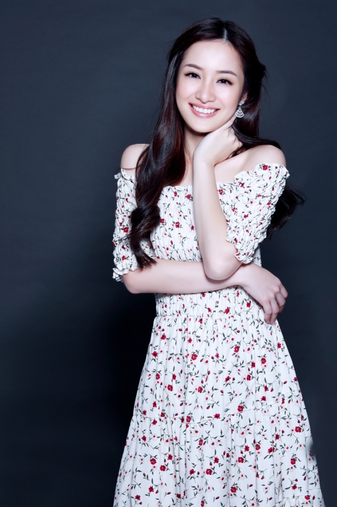 jun vu chi dep thoi thi chua du