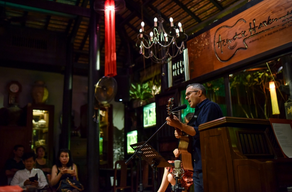 acoustic haven coffee co mot net hue o sai gon