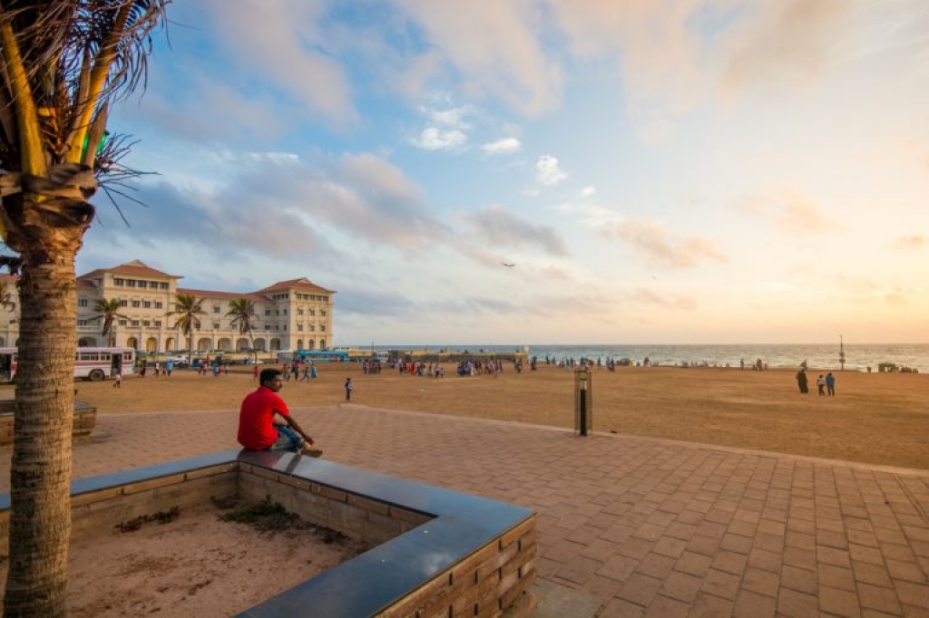 colombo nhung con duong ven bien