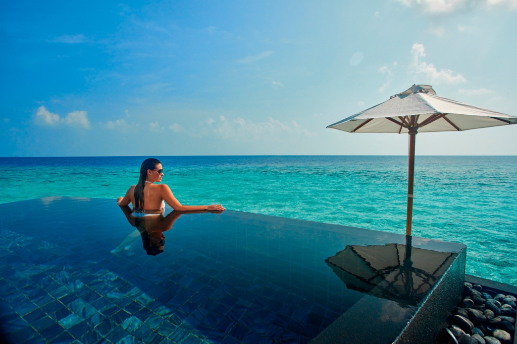 ngam binh minh o dao thien duong maldives