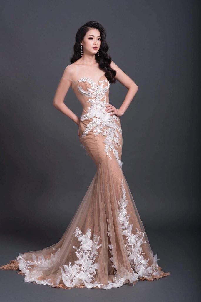 nguoi dep xu dua phuong khanh dang quang a hau bien viet nam toan cau 2018