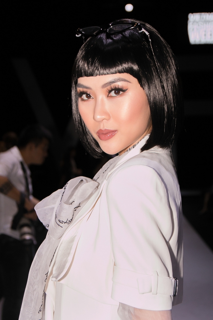 tuong linh khuynh dao tham do thoi trang khi hoa thanh nu hoang ai cap hien dai