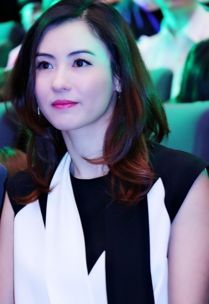 truong ba chi tro lai man anh nho sau 10 nam vang bong