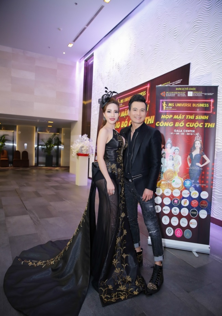 hoa khoi bao ngoc tu tin ngoi ghe nong hoa hau doanh nhan hoan vu 2018 tai nhat ban