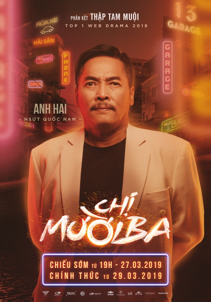 chi muoi ba tung loat poster gioi thieu dan nhan vat cuc chat