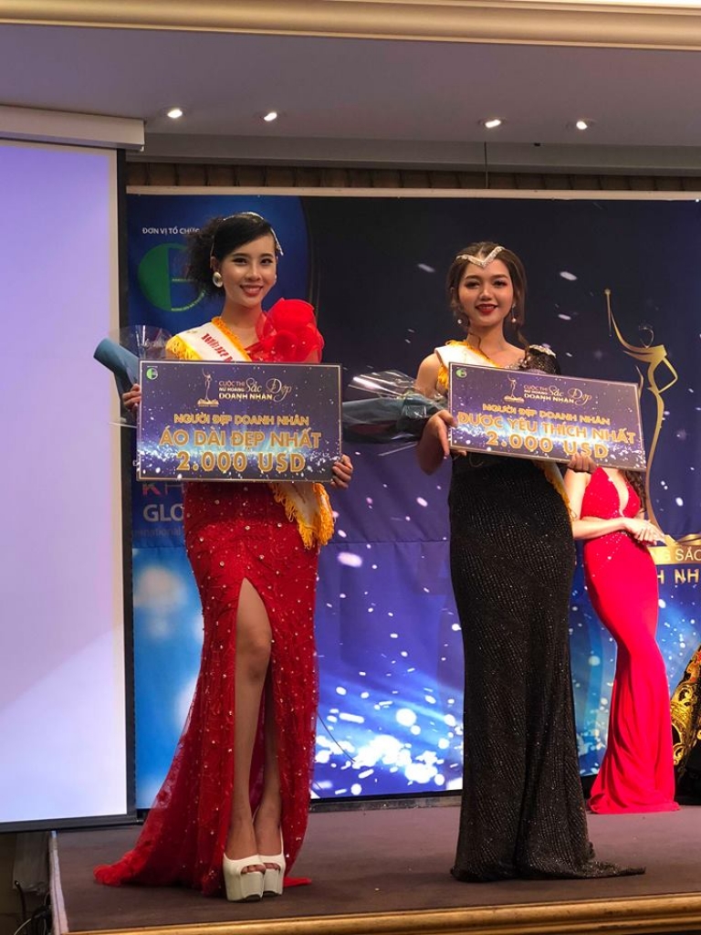 nguoi dep quynh nhu rang ngoi voi thiet ke cua tommy nguyen