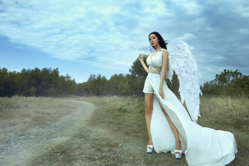 quy nh nhu hoa thien than mau den