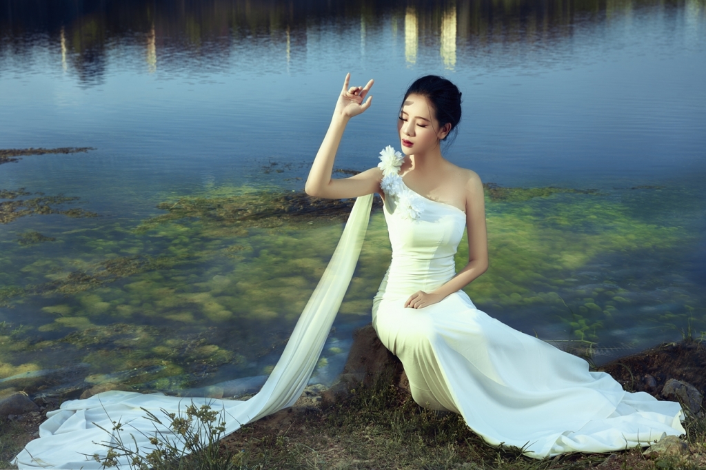 quy nh nhu hoa thien than mau den