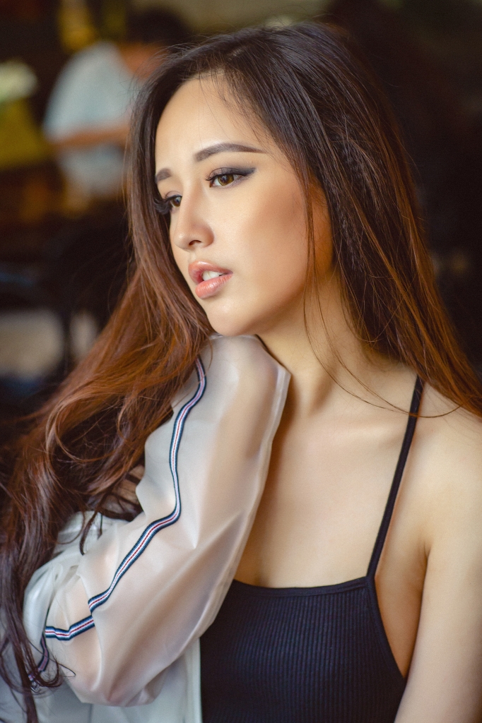 mai phuong thuy 12 nam sau khi dang quang hoa hau viet nam