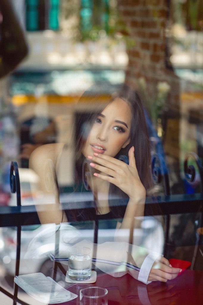 mai phuong thuy 12 nam sau khi dang quang hoa hau viet nam