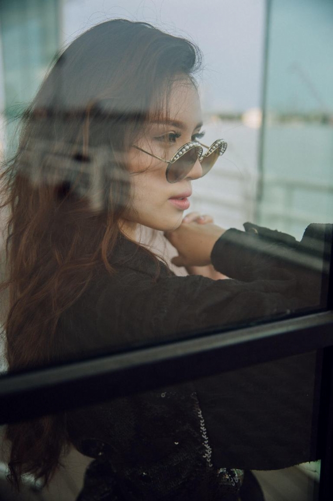 thanh thanh huyen khoe chat thoi trang street style sanh dieu don he