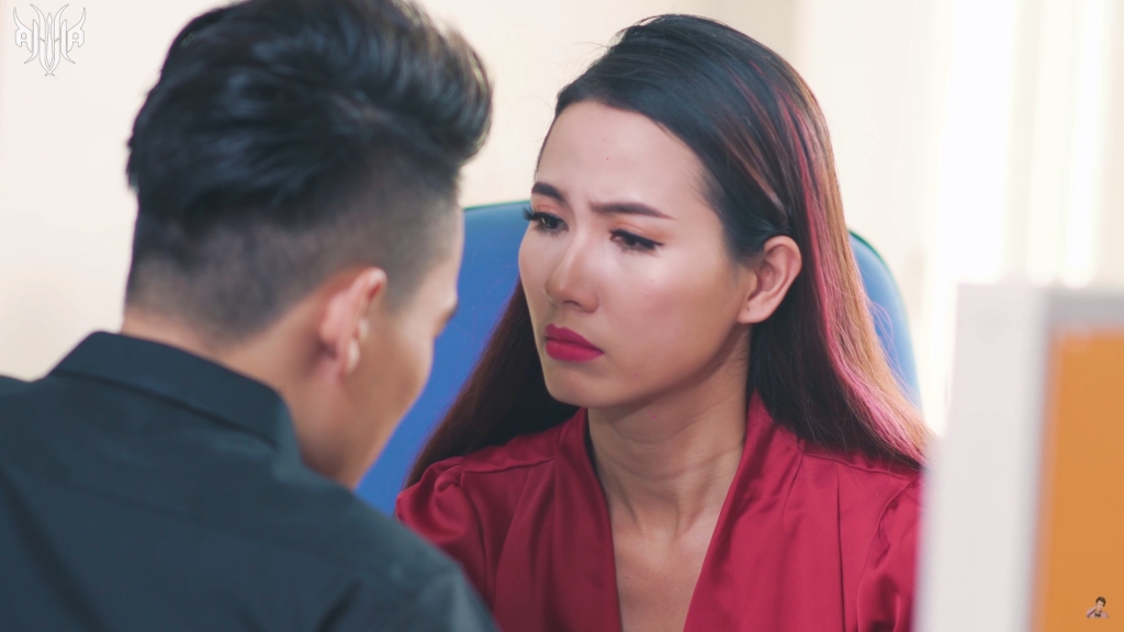 nghi va n akira phan va vo ta n pha t yeu nhau