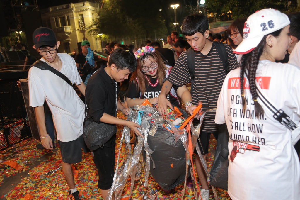 ravolution music festival by jetstar 2018 hoanh trang cuong nhiet an toan va van minh