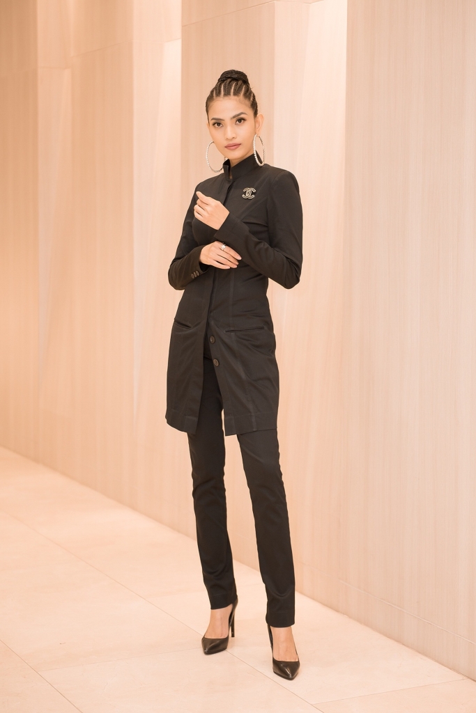 a hau truong thi may ca tinh du su kien cung loat sao viet